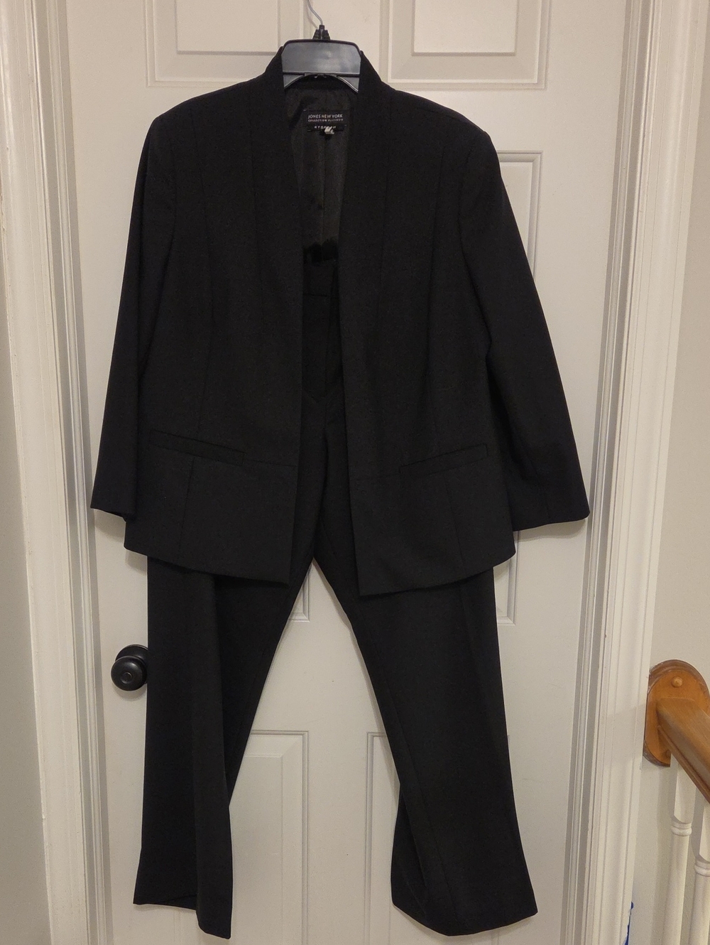 Jones New York 2-piece Suit, Size 16